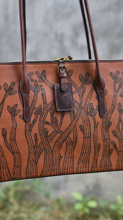 Gond Gingerbread Drew