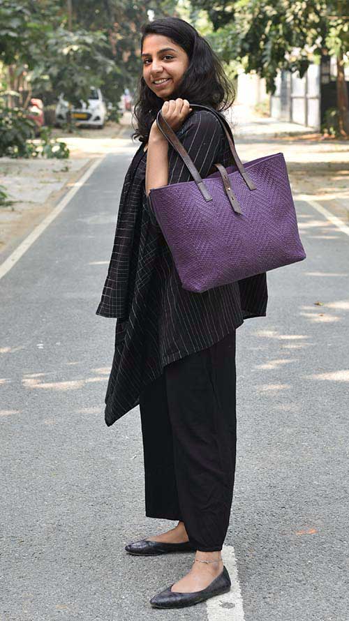 Woven Jamun Lazy Bailey