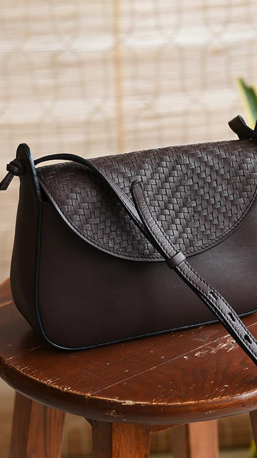 Woven Oak Tuesday Sling
