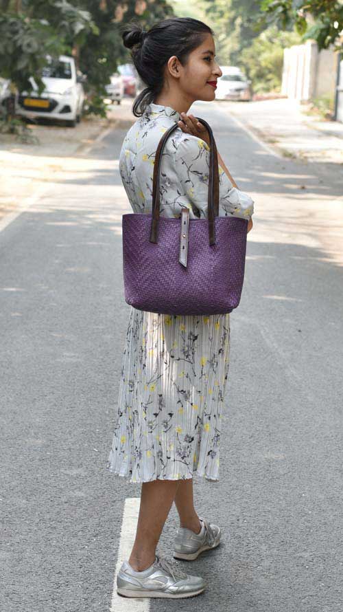 Woven Jamun Little Lazy Bailey