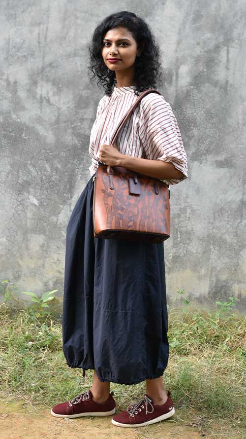 Gond Gingerbread Little Drew