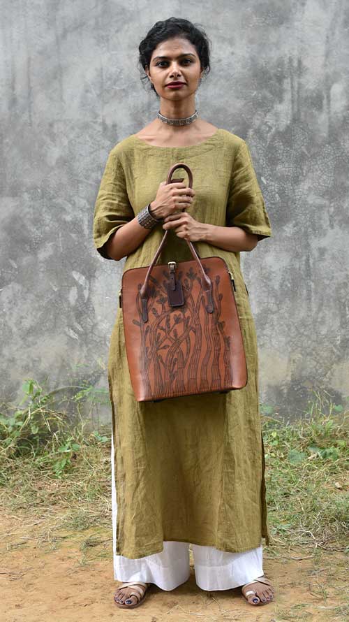 Gond Gingerbread Long Drew