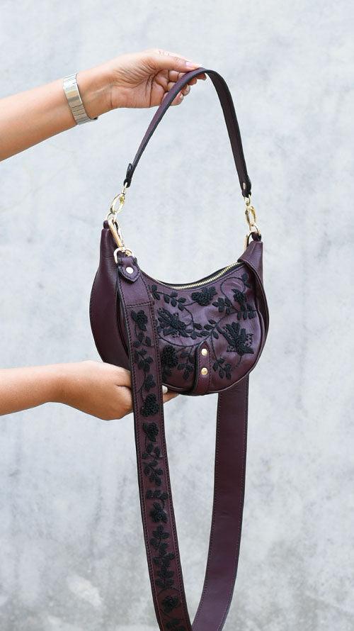 Black Lace Sling Black Lace Bordeaux Tiny Caro