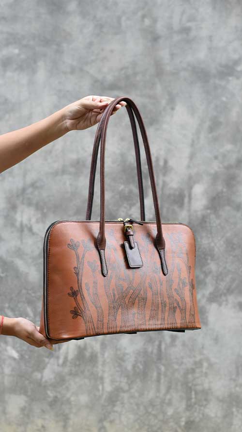 Gond Gingerbread Drew