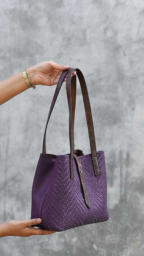 Woven Jamun Little Lazy Bailey