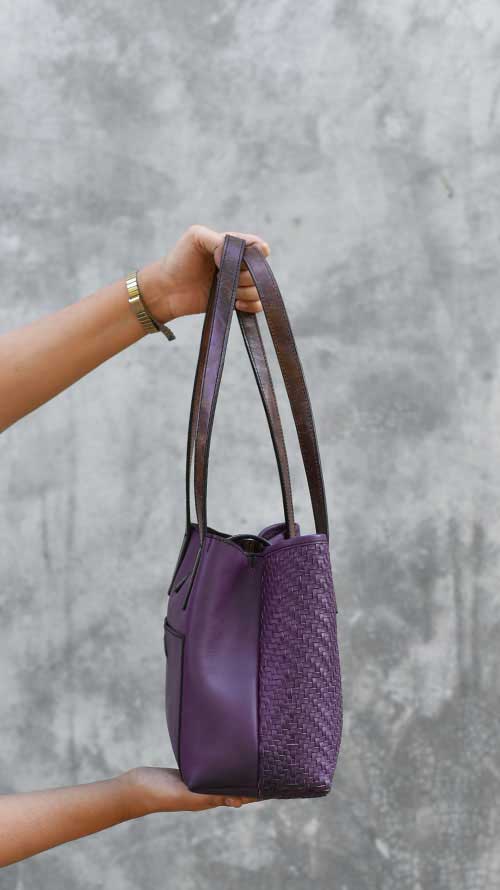 Woven Jamun Little Lazy Bailey