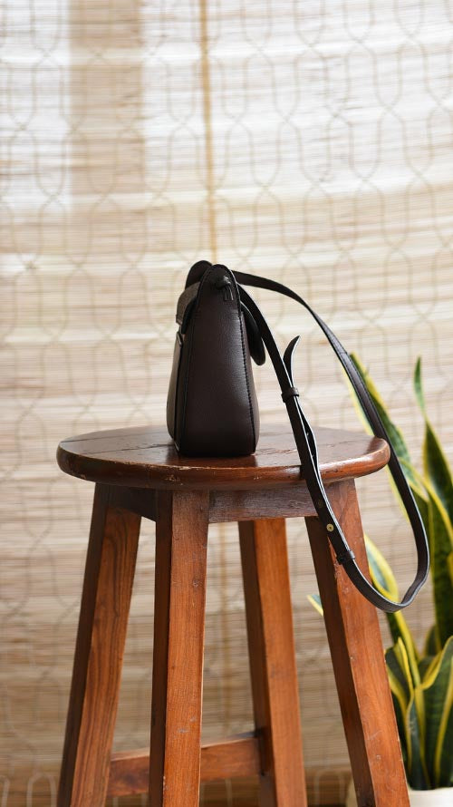 Woven Oak Tuesday Sling