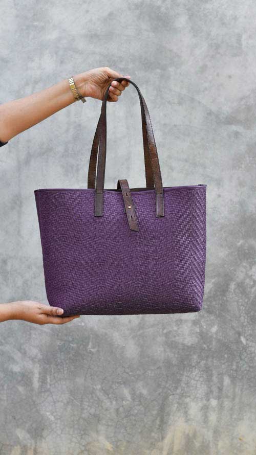 Woven Jamun Lazy Bailey