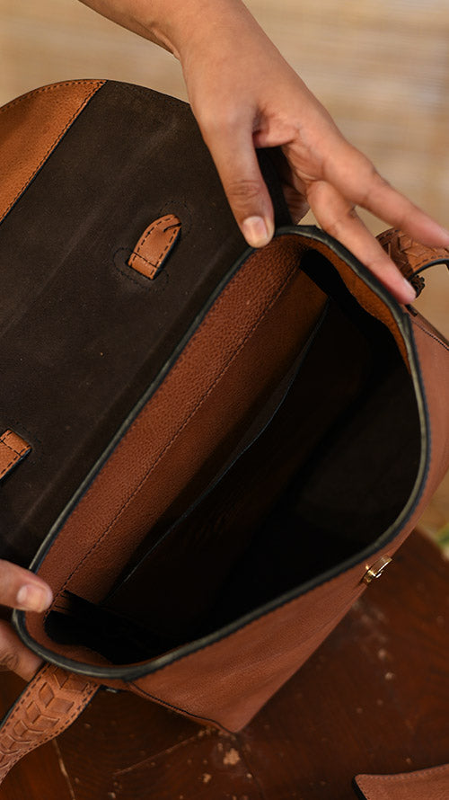 Twill Muffin Monday Sling