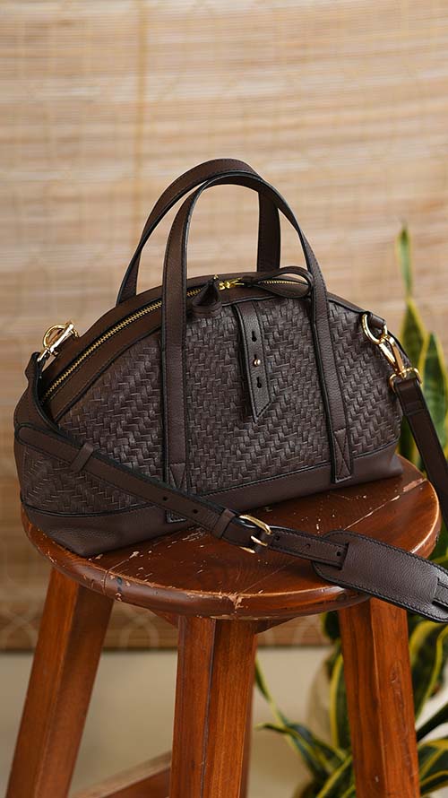 Woven Oak Medium Mandy