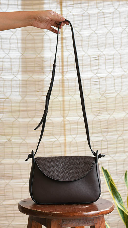 Woven Oak Tuesday Sling