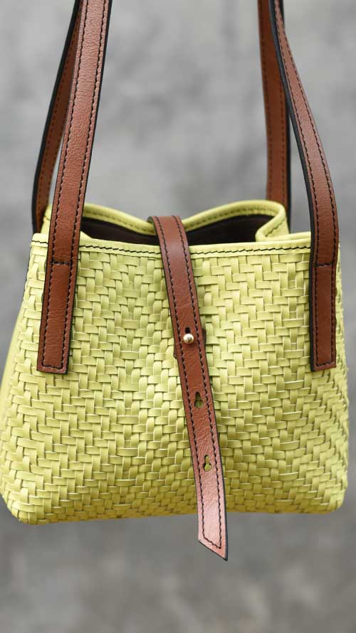 Woven Fluo Tiny Bailey