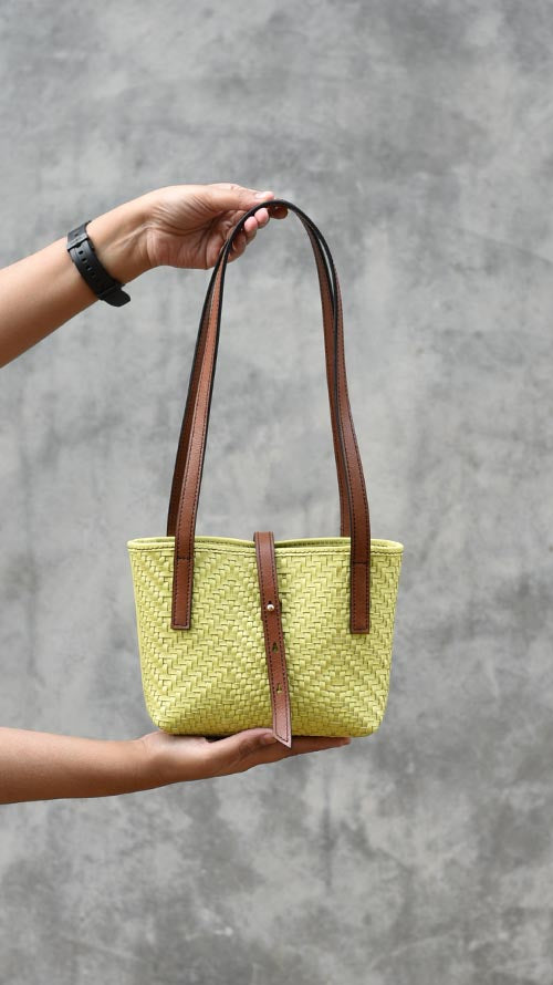 Woven Fluo Tiny Bailey