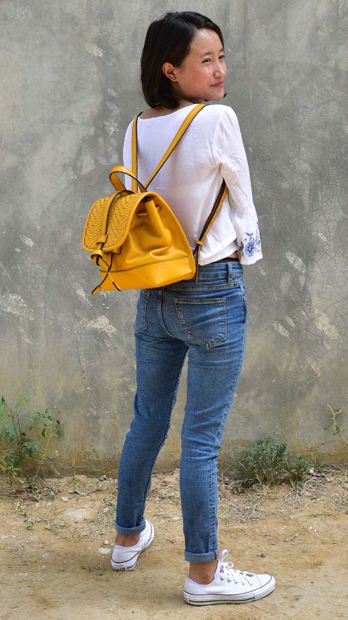 Woven Mango Little Bobbie